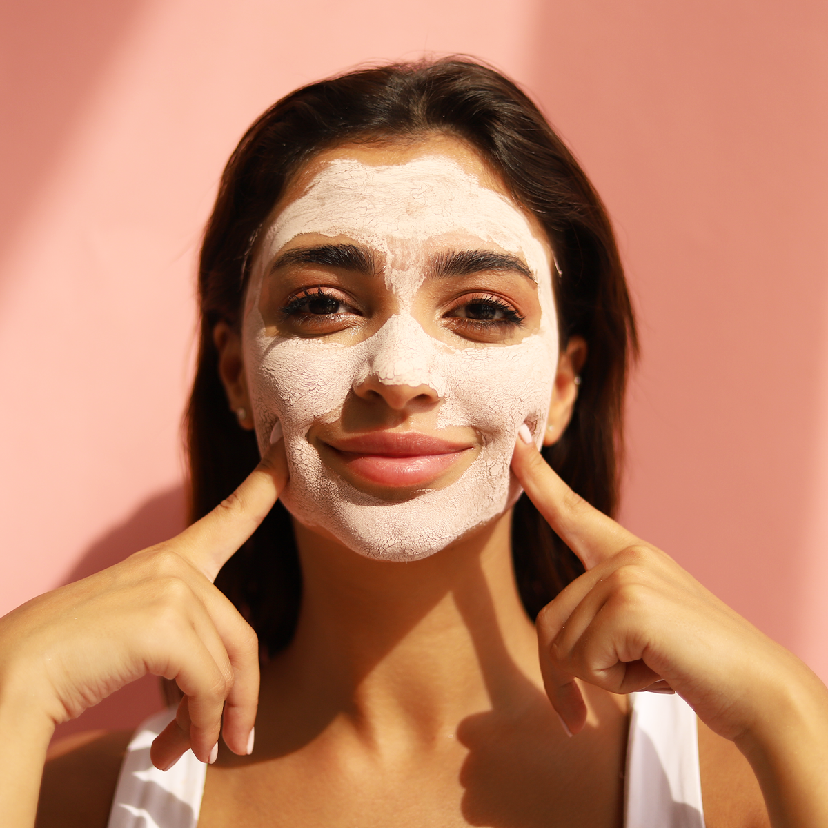 PINK PERFECT Face, neck and and dark areas clay mask, helps remove pimples, helps remove black heads, helps remove blemishes, gives an instant glow yo your Skin. 100 g / 3.53 oz