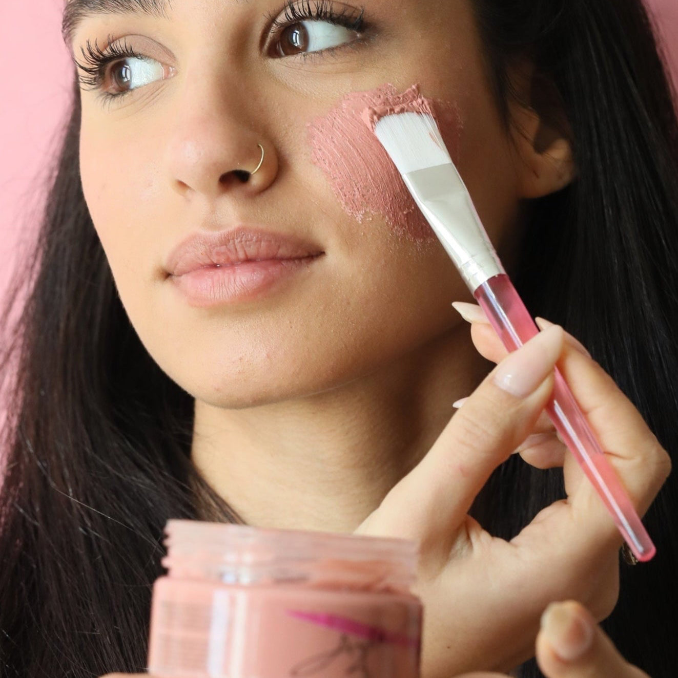 PINK PERFECT Face, neck and and dark areas clay mask, helps remove pimples, helps remove black heads, helps remove blemishes, gives an instant glow yo your Skin. 100 g / 3.53 oz